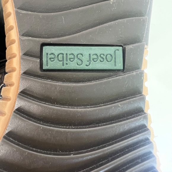 Josef Seibel Women’s Leather Side Zip Chelsea Ankle Boots – Navy with Knit - Picture 13 of 13